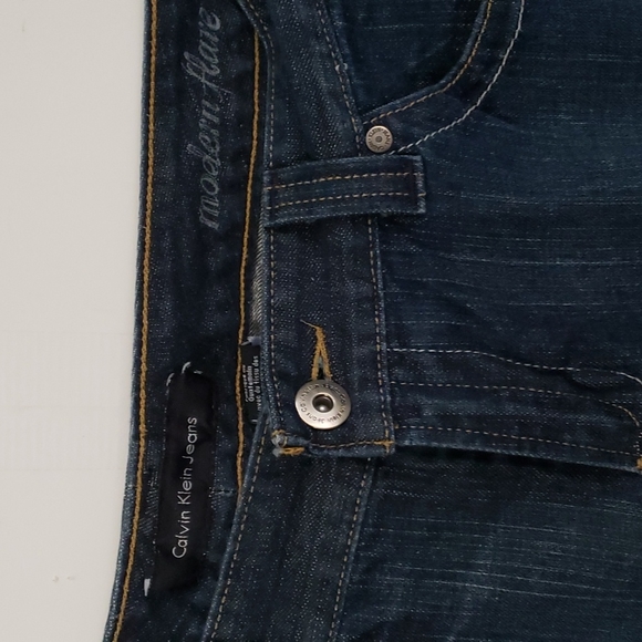 Calvin Klein Modern Flare Jean's - Picture 3 of 10
